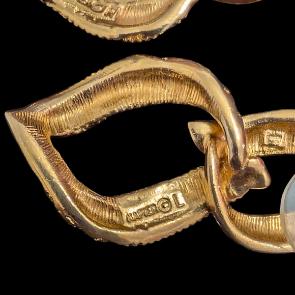 Napier Gold Sculptural Earrings Modern Design - Picture 3 of 3